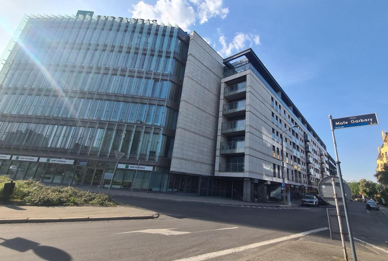 Boznicza Old Town Lux Apartment, Self Check-in 24h, Free Parking Poznan