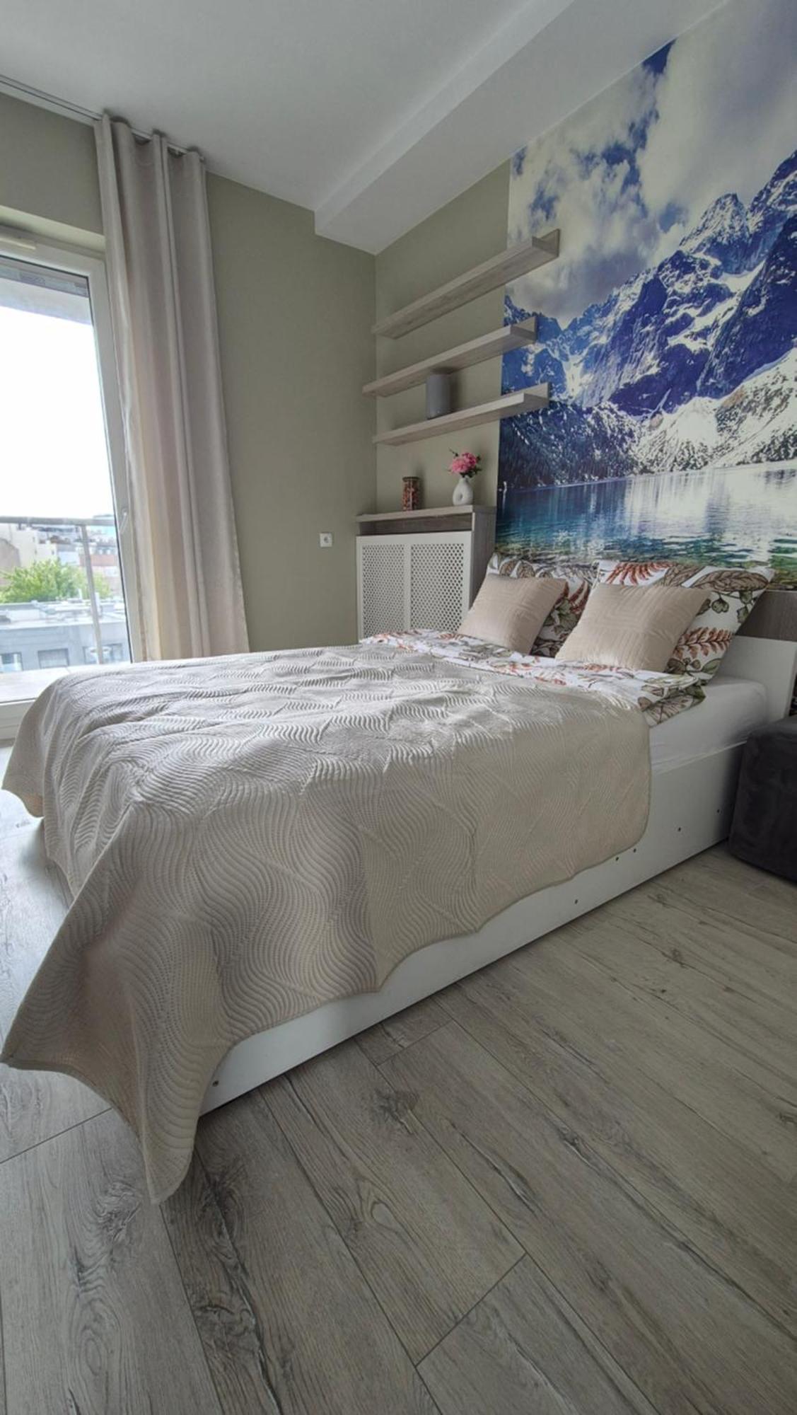 Boznicza Old Town Lux Apartment, Self Check-in 24h, Free Parking * Poznan